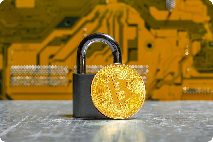 Padlock with Bitcoin